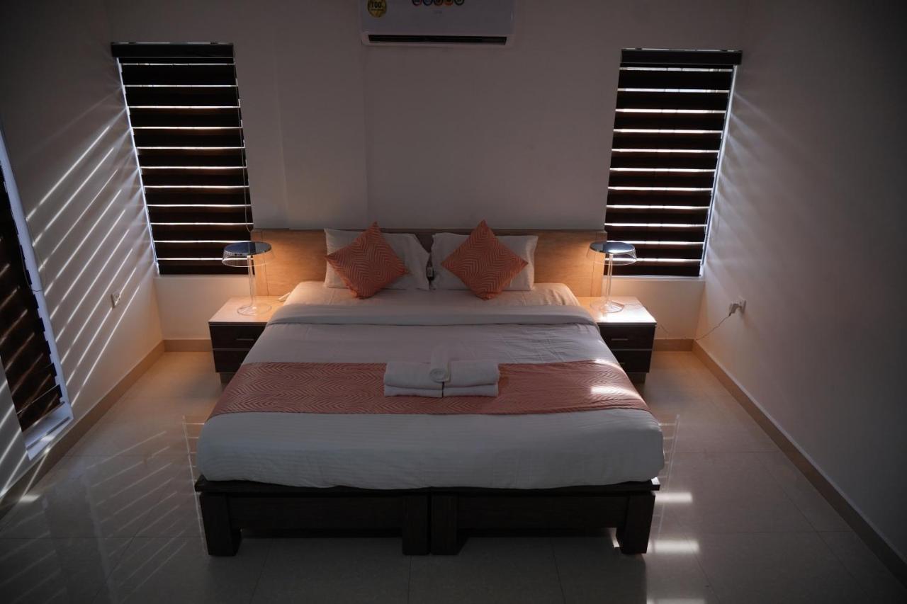 Chandra Inn Kollam Exterior photo
